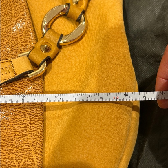 NWT Vince Camuto Purse Tote Shoulder Bag - Picture 6 of 7